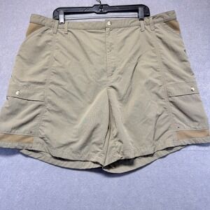 Columbia PFG Mens XXL Sage Green Ripstop Nylon Performance Fishing Cargo Shorts
